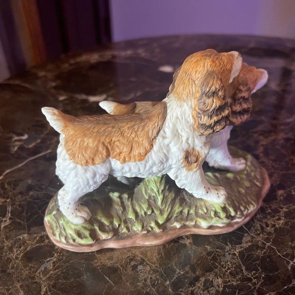 Spaniel Ceramic Figurine - Picture 7 of 9